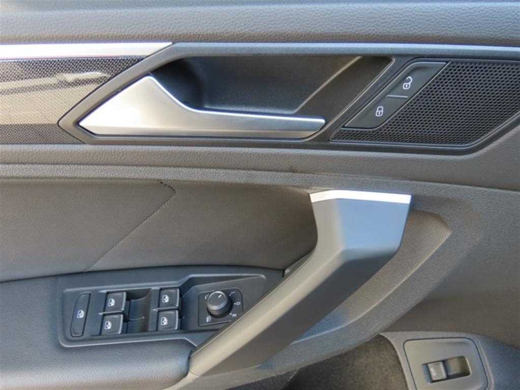 Volkswagen Tiguan - Vista 12