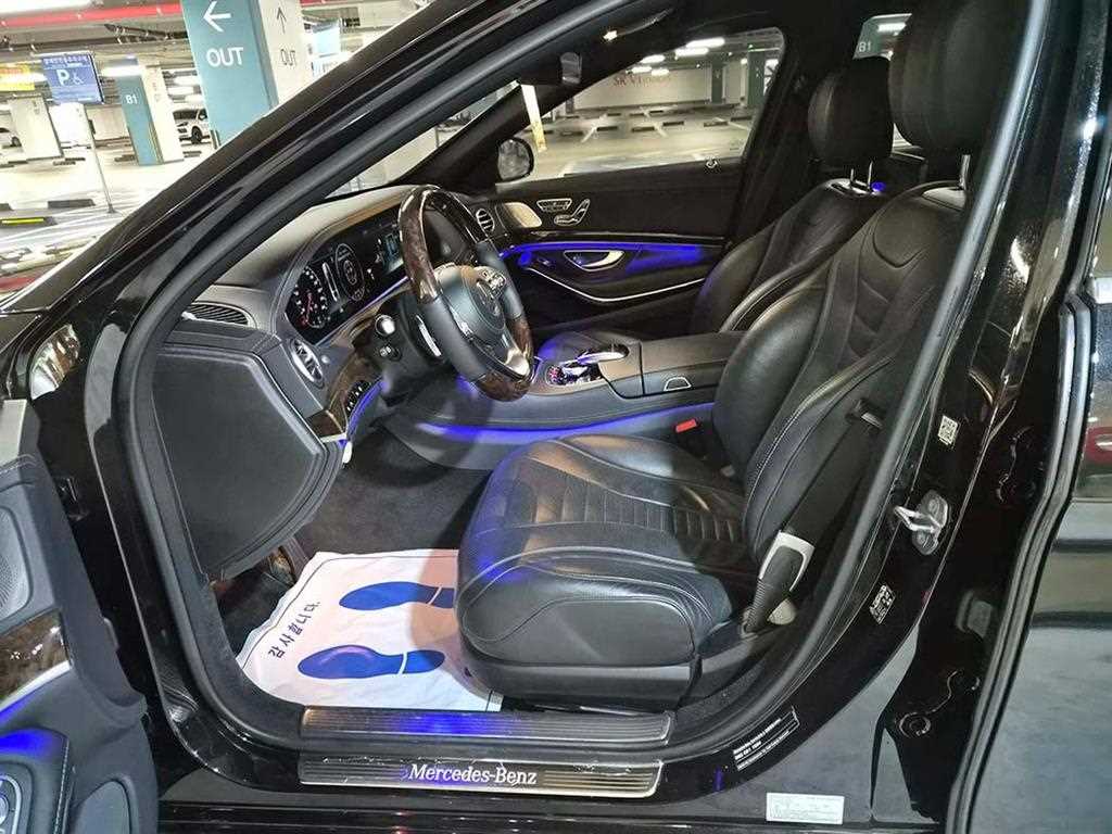 Mercedes Benz S Class - Vista 6