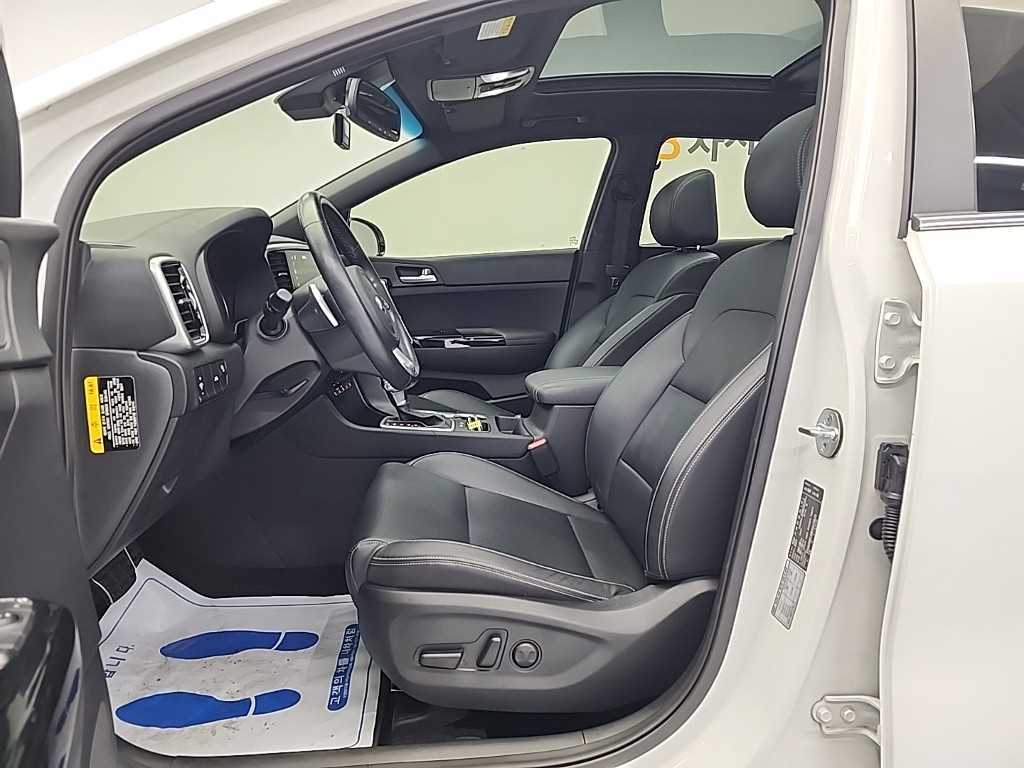 KIA Sportage - Vista 11