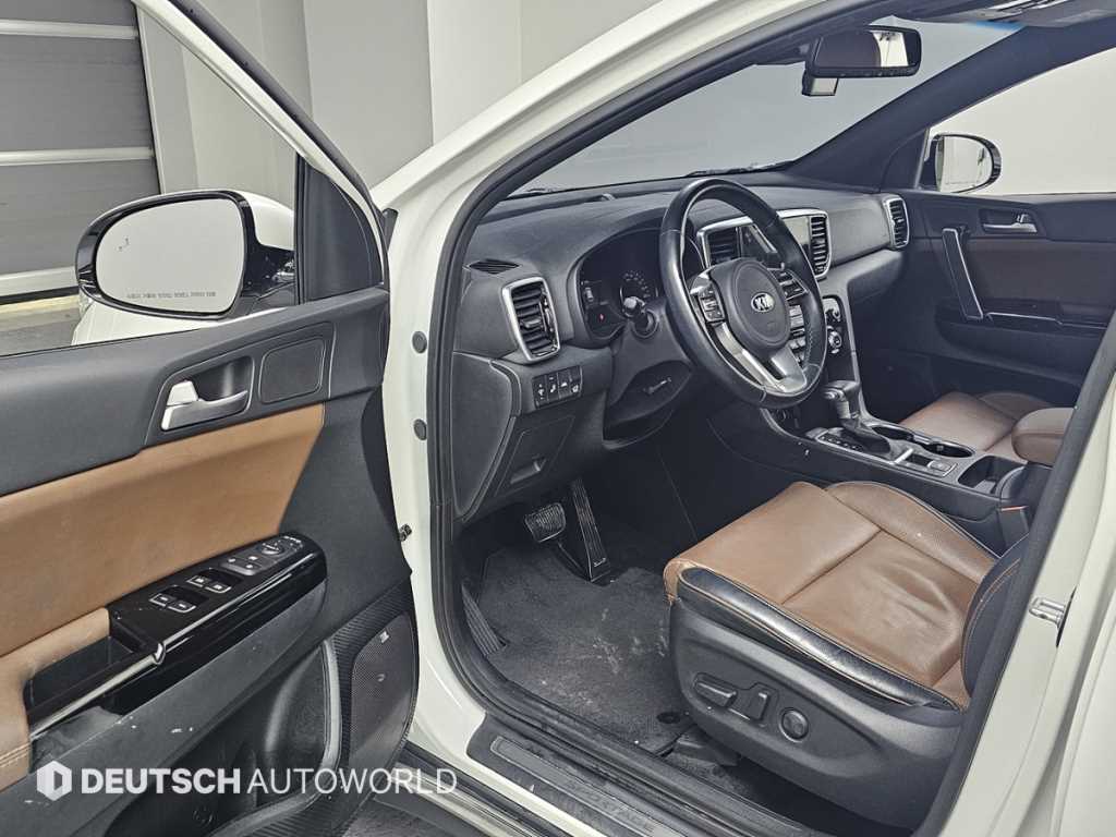 KIA Sportage - Vista 11