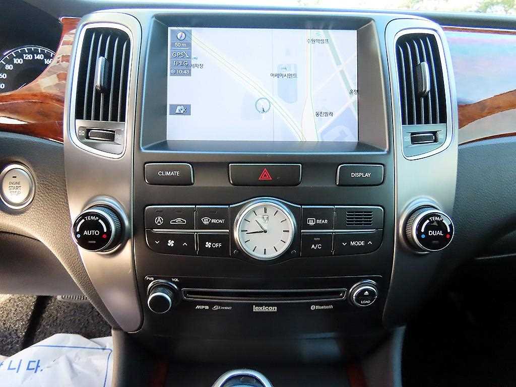 HYUNDAI Equus 2012 Negro - Importación desde Corea - HF Imports Iquique - Foto 13