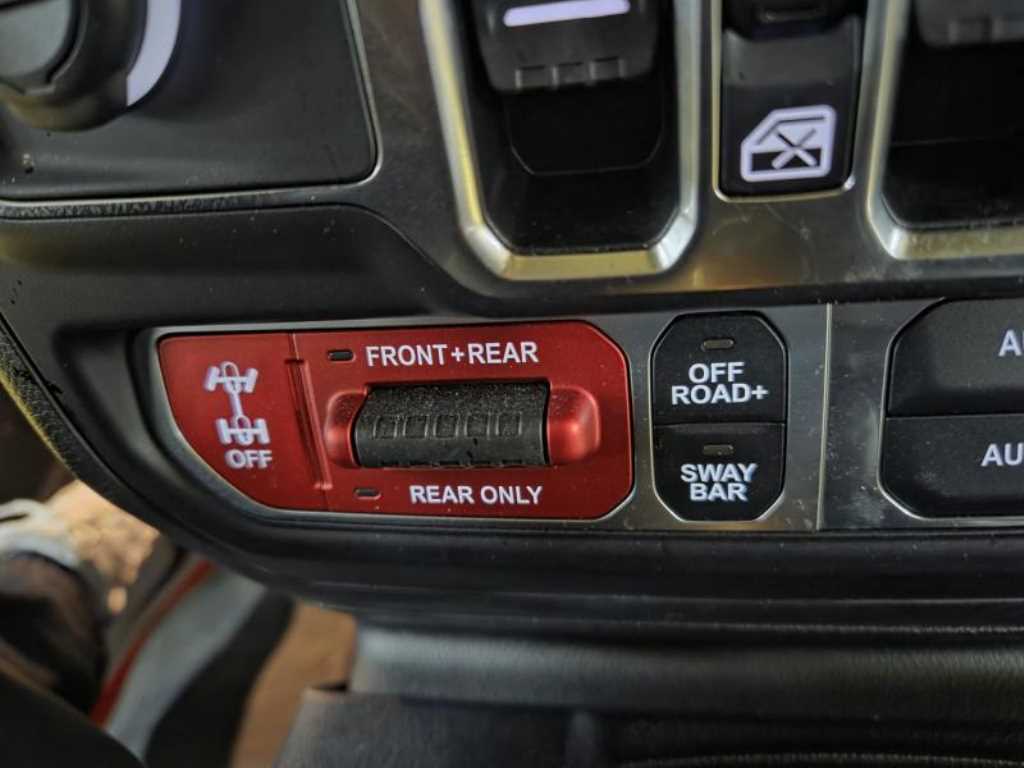 Jeep Gladiator 2023 - Importación desde Corea - HF Imports Iquique - Foto 17