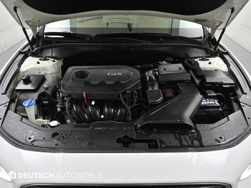 HYUNDAI Grandeur - Vista 6