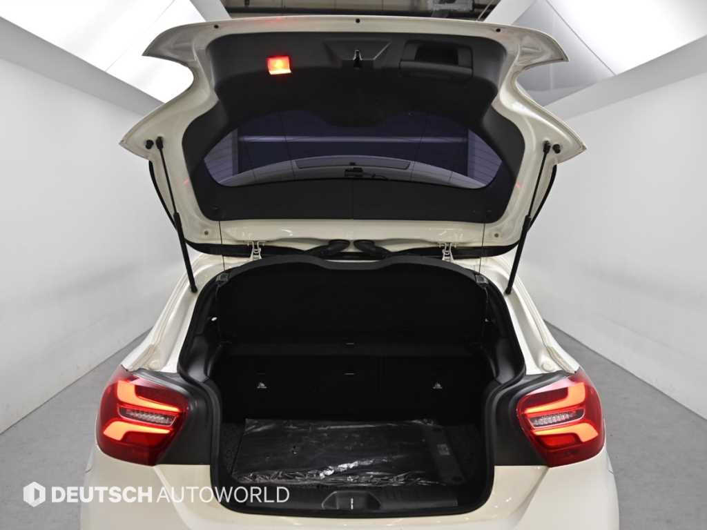 Mercedes Benz A Class 2016 Blanco - Importación desde Corea - HF Imports Iquique - Foto 20