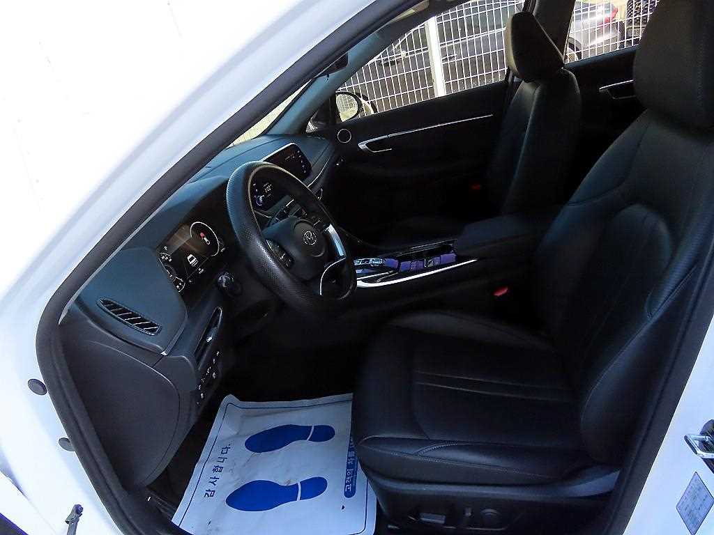 HYUNDAI Sonata - Vista 5