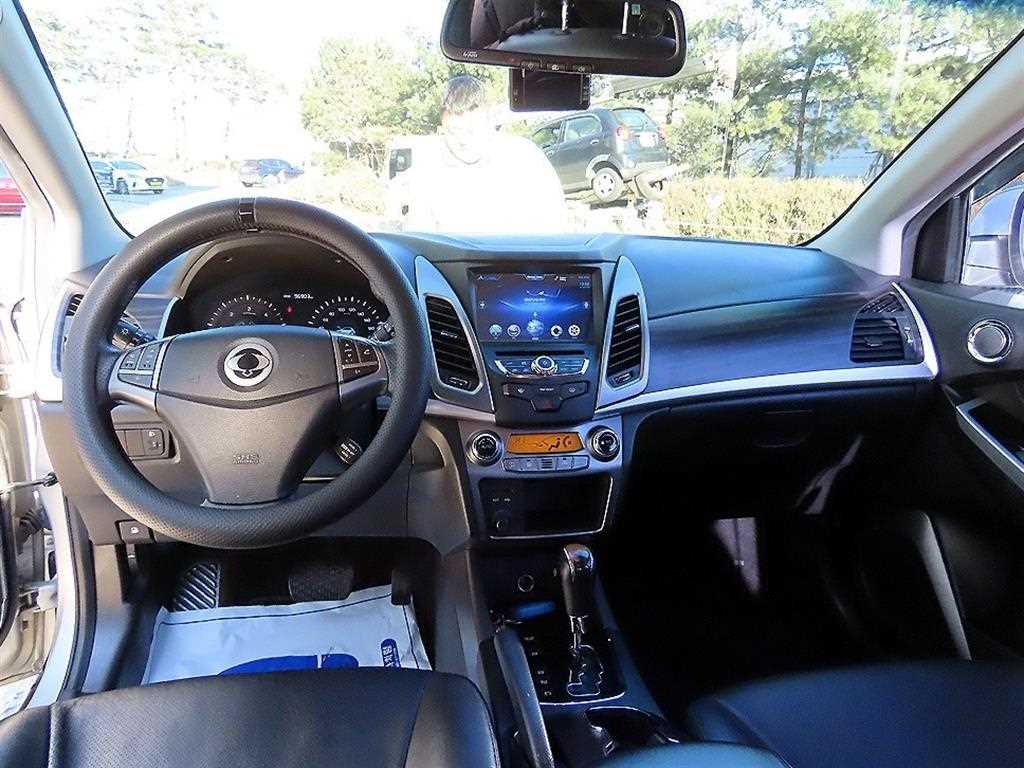 Ssangyong Korando - Vista 7