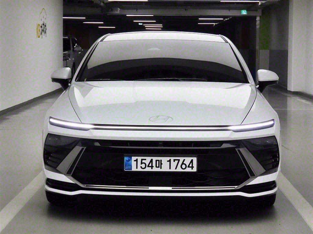 HYUNDAI Sonata 2024 Blanco - Importación desde Corea - HF Imports Iquique - Foto 1