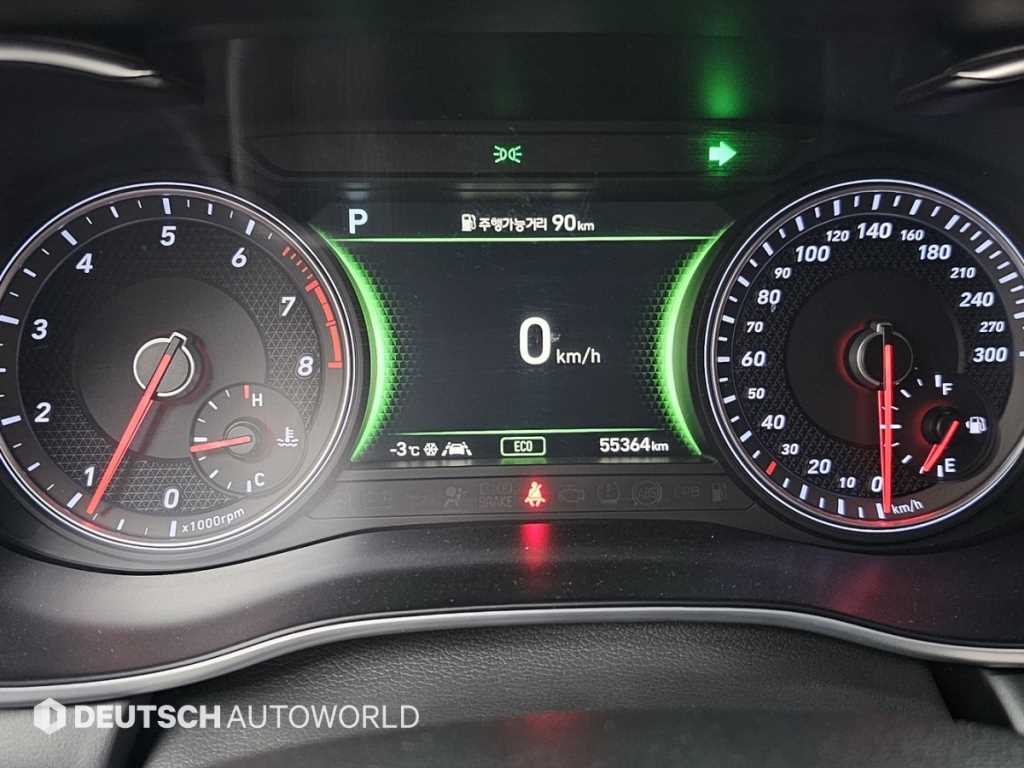 Genesis G70 - Vista 8