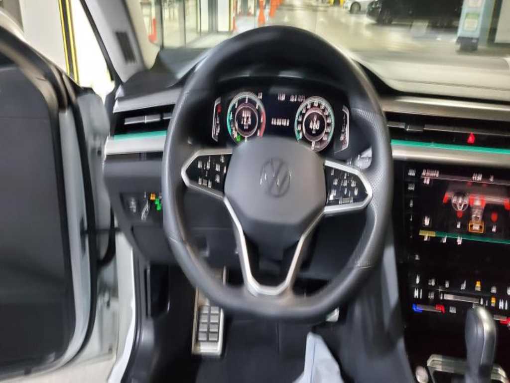 Volkswagen Arteon - Vista 10