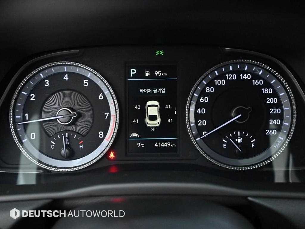 HYUNDAI Sonata - Vista 8