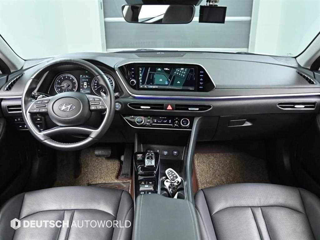 HYUNDAI Sonata - Vista 7