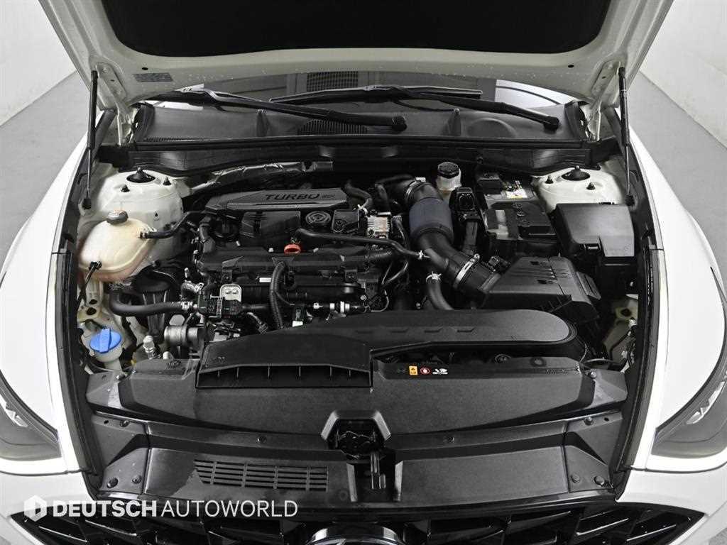 HYUNDAI Sonata - Vista 6