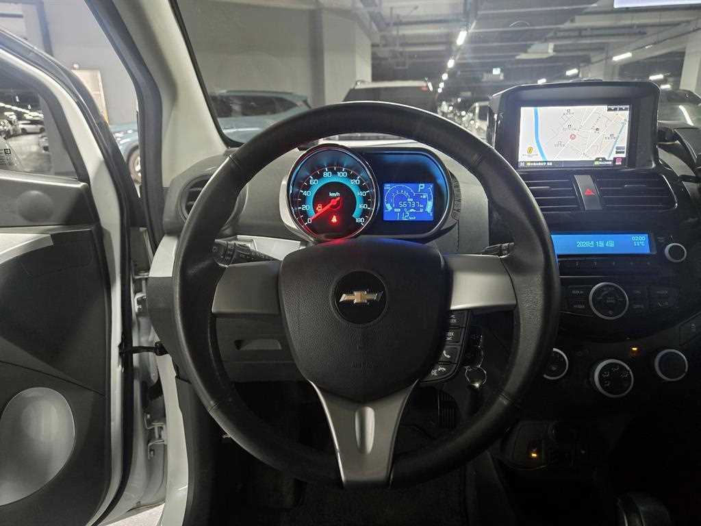 Chevrolet Spark - Vista 8