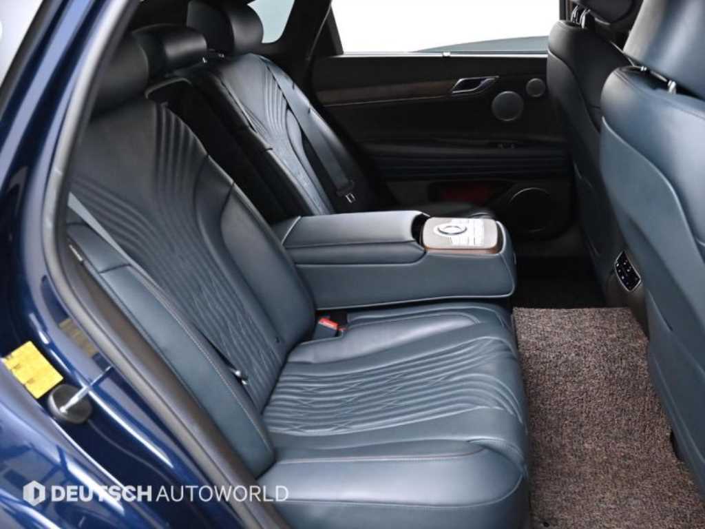 Genesis G80 - Vista 12