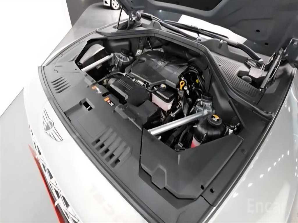 Genesis GV80 - Vista 6