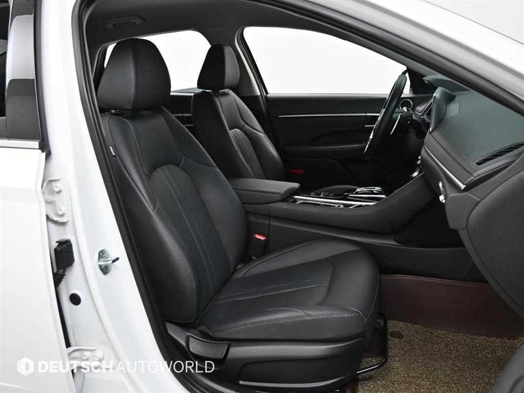 HYUNDAI Sonata - Vista 10