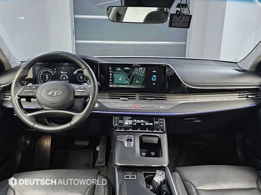 HYUNDAI Grandeur - Vista 7