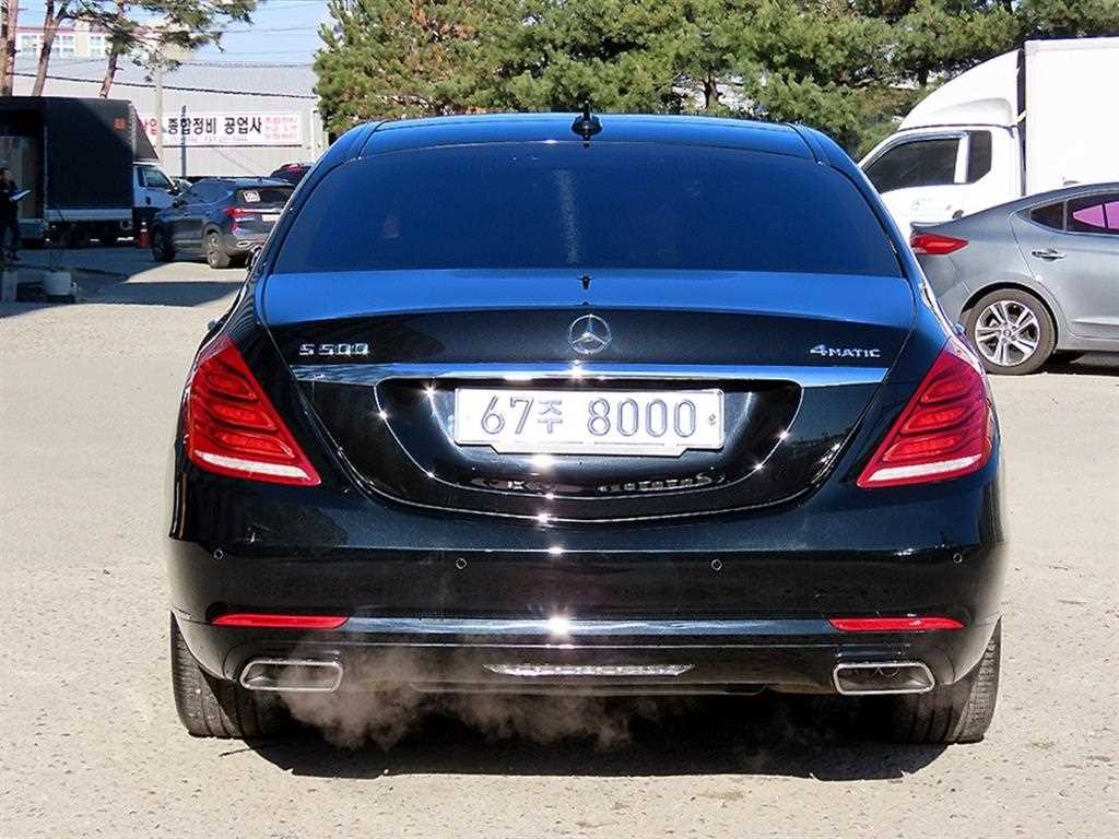 Mercedes Benz S Class - Vista 4