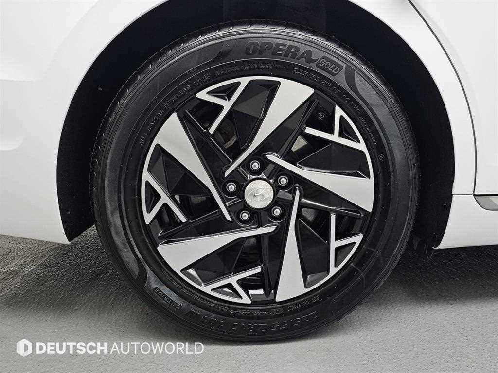 HYUNDAI Grandeur - Vista 5