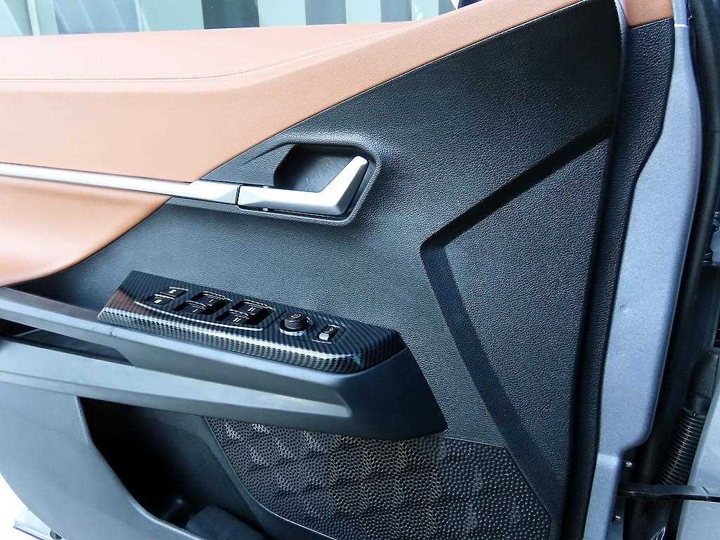 Ssangyong Torres - Vista 11