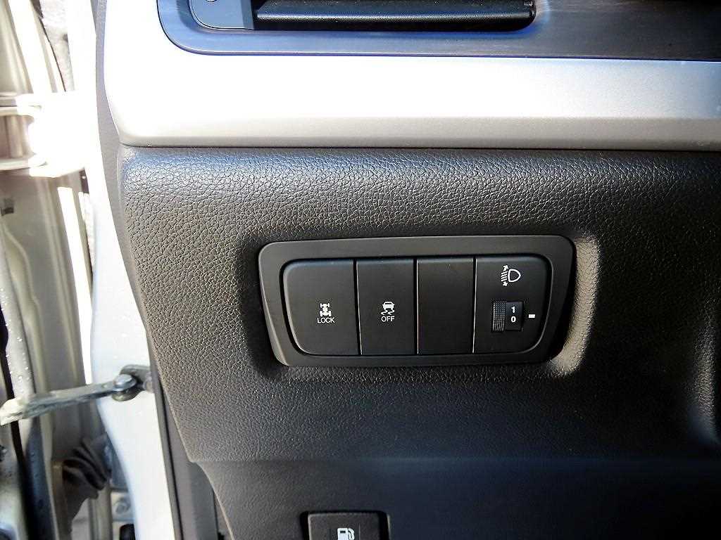 Ssangyong Korando - Vista 12