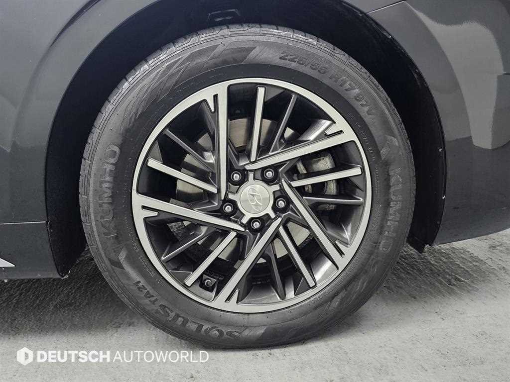 HYUNDAI Grandeur - Vista 5