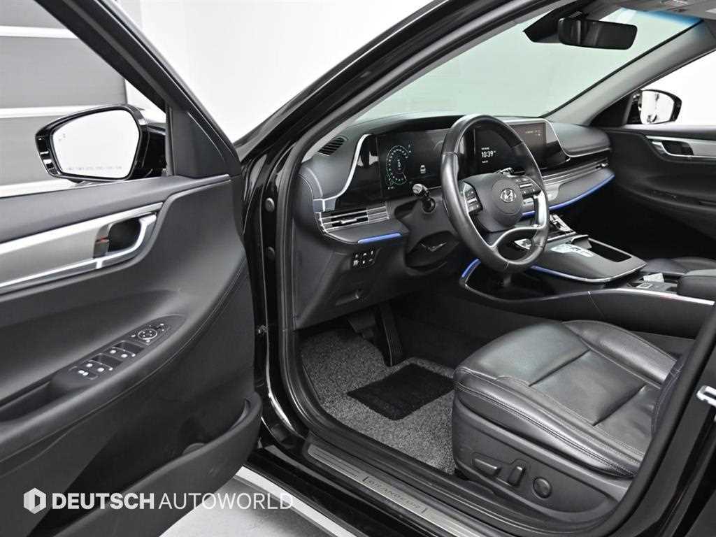 HYUNDAI Grandeur - Vista 11
