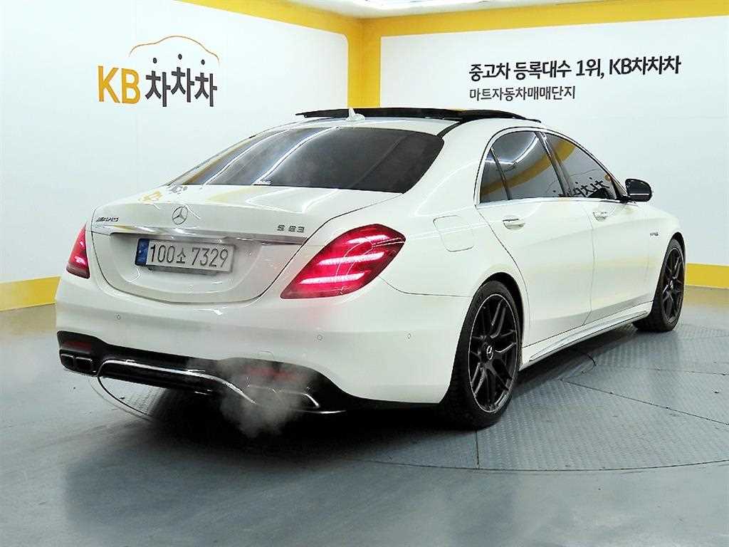 Mercedes Benz S Class - Vista 4