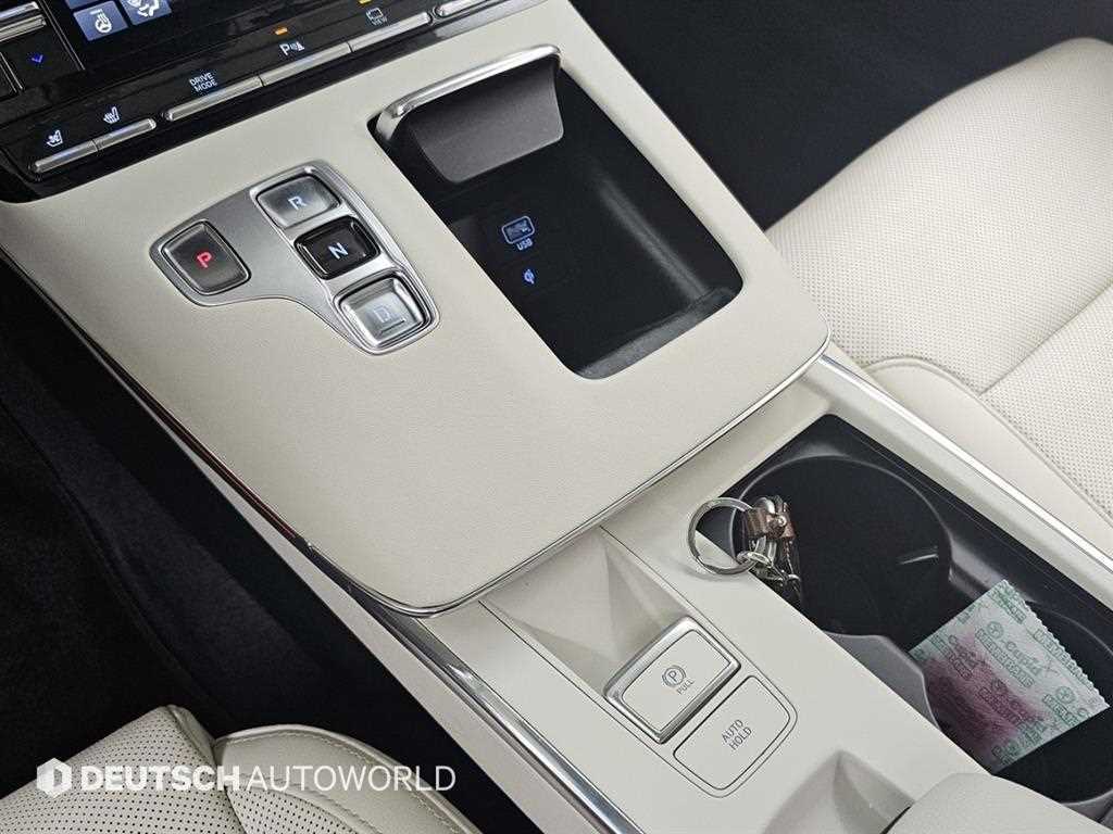 HYUNDAI Grandeur - Vista 9