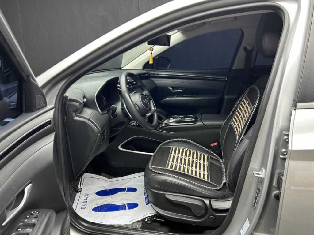 HYUNDAI Tucson - Vista 5