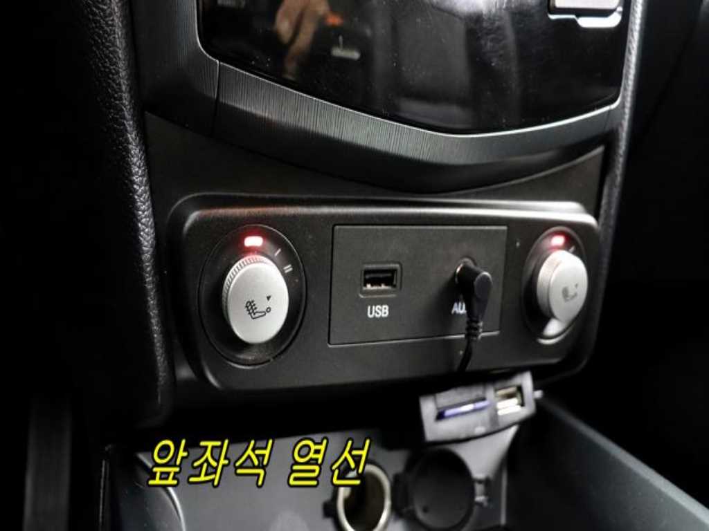 Ssangyong Tivoli - Vista 10