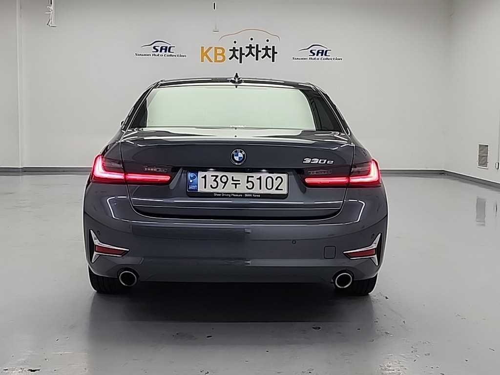 BMW 3 series - Vista 3