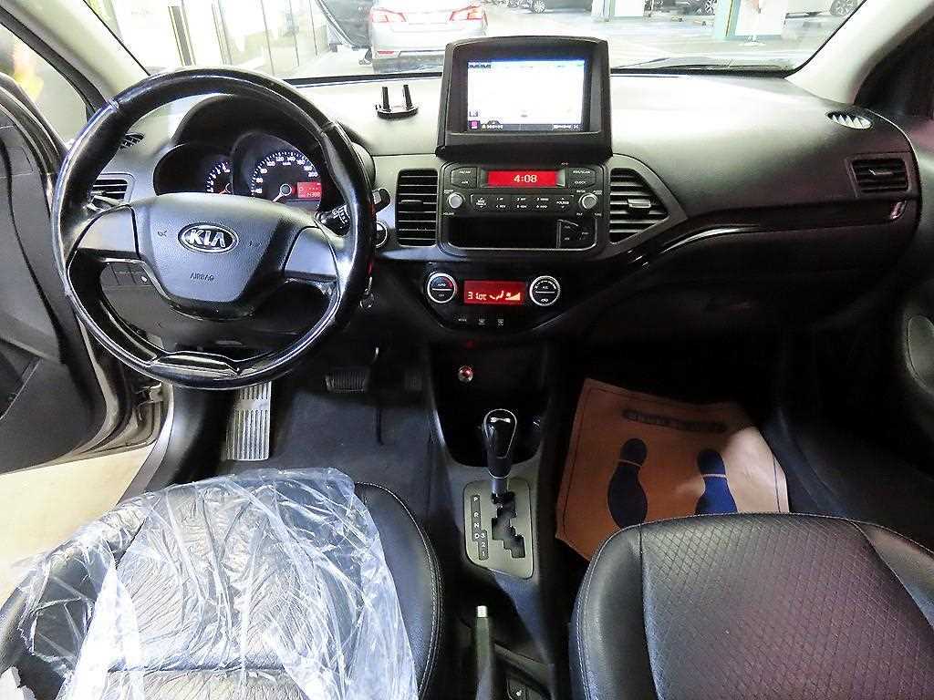 KIA Morning - Vista 10