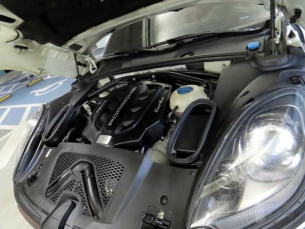 Porsche Macan 2016 Blanco - Importación desde Corea - HF Imports Iquique - Foto 19