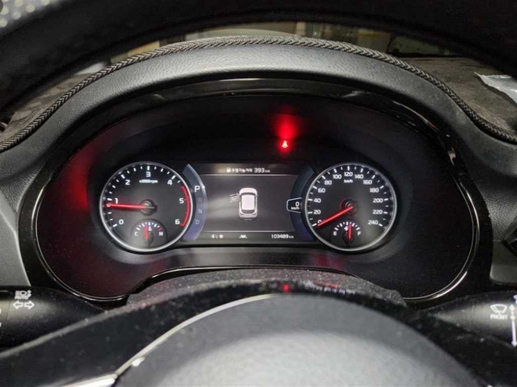 KIA Seltos - Vista 9