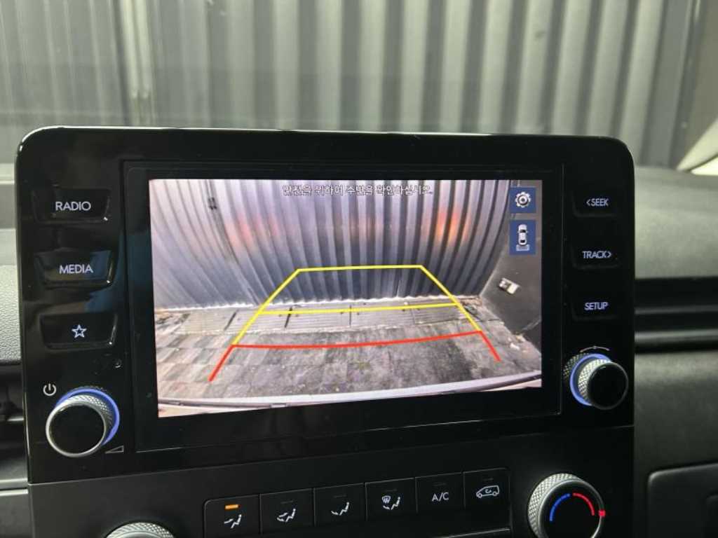 HYUNDAI Staria - Vista 11