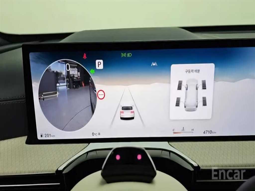 Genesis GV80 - Vista 8