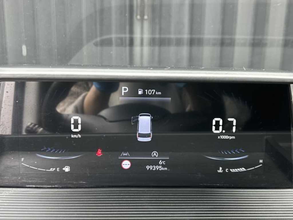 HYUNDAI Staria - Vista 12