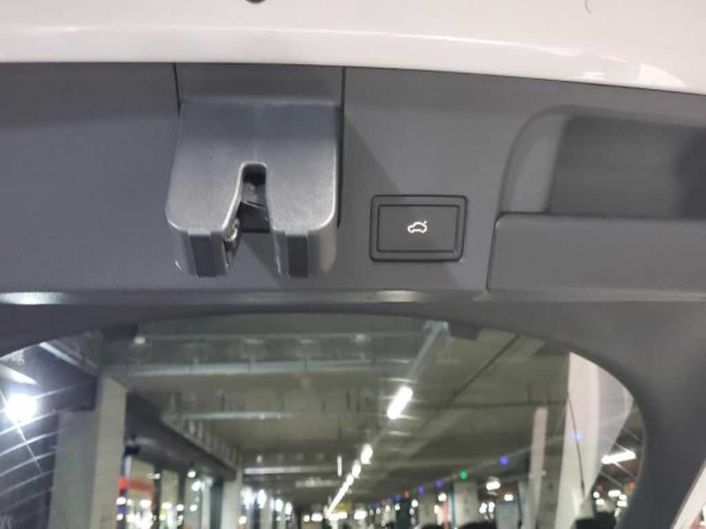 Volkswagen Arteon - Vista 7