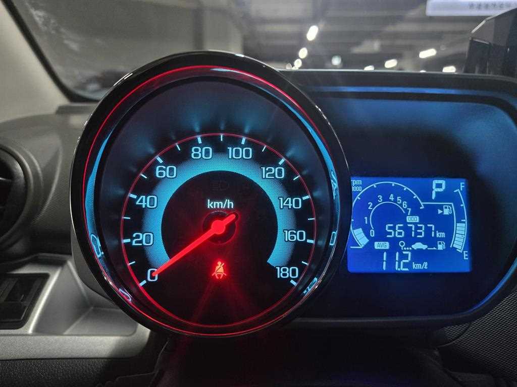 Chevrolet Spark - Vista 12