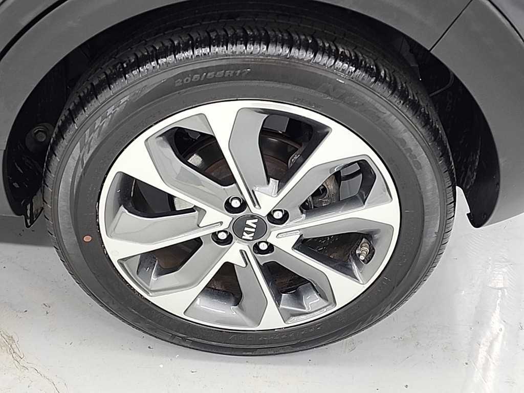 KIA Stonic 2018 Gris - Importación desde Corea - HF Imports Iquique - Foto 20