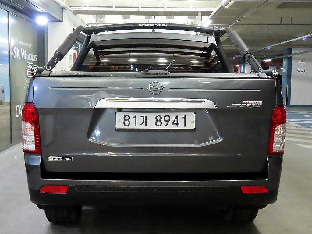 Ssangyong Korando - Vista 5