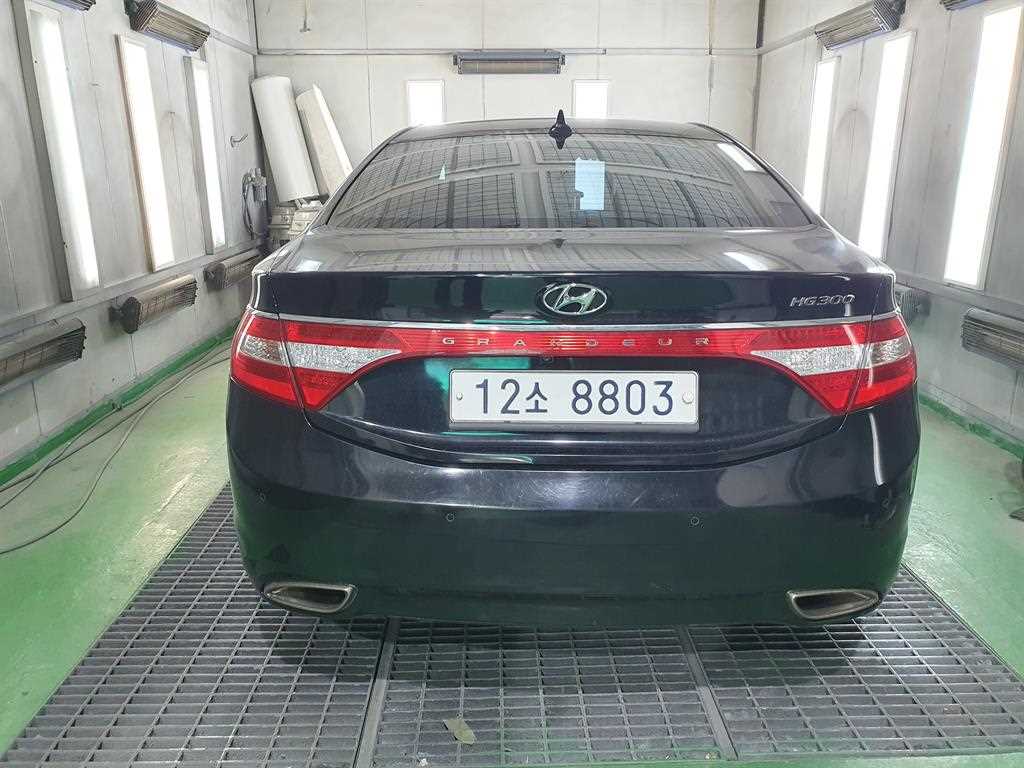 HYUNDAI Grandeur - Vista 4