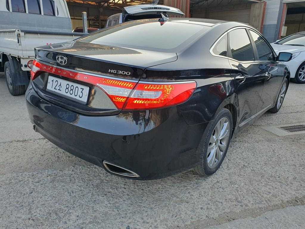 HYUNDAI Grandeur - Vista 3