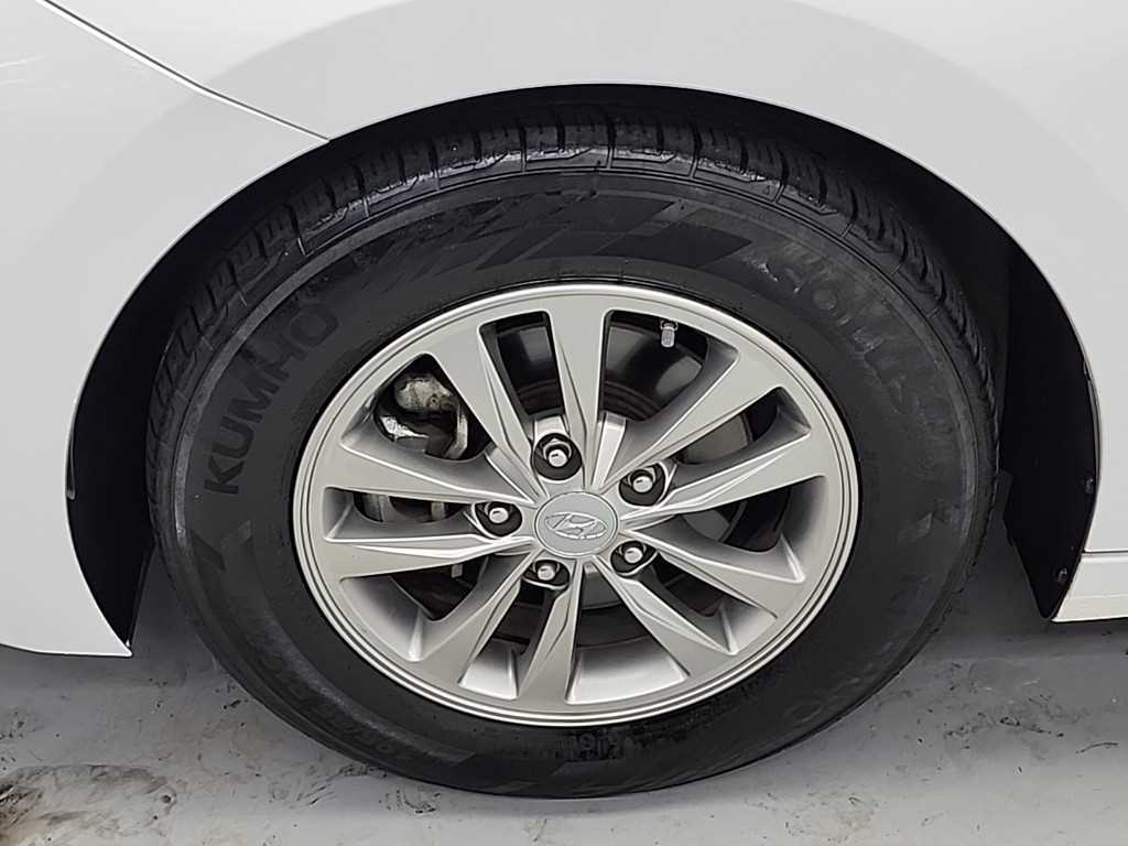 HYUNDAI Avante 2019 - Importación desde Corea - HF Imports Iquique - Foto 19