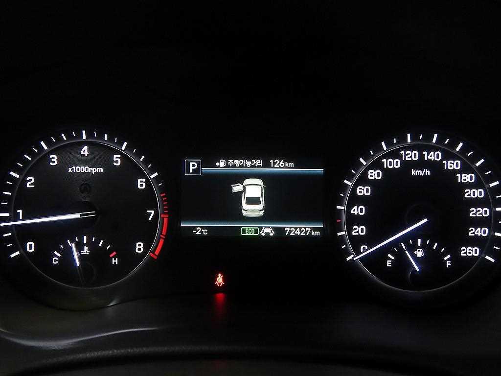 Genesis G80 - Vista 10