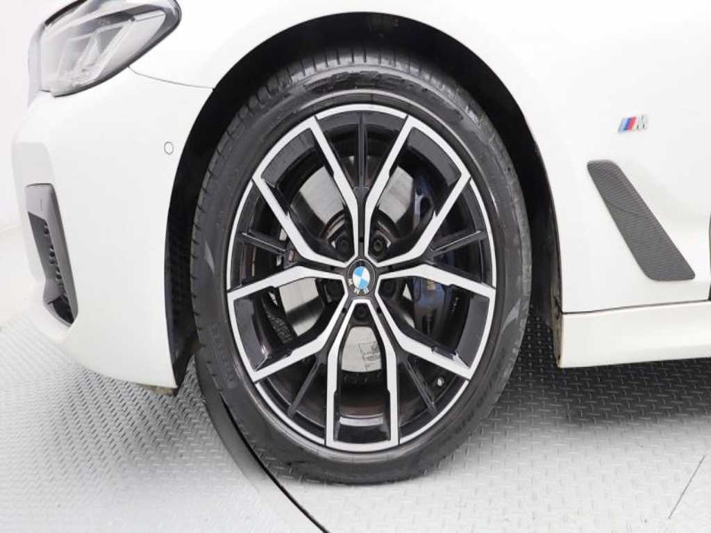 BMW 5 Series - Vista 5