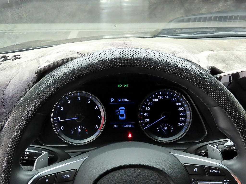 HYUNDAI Sonata - Vista 6