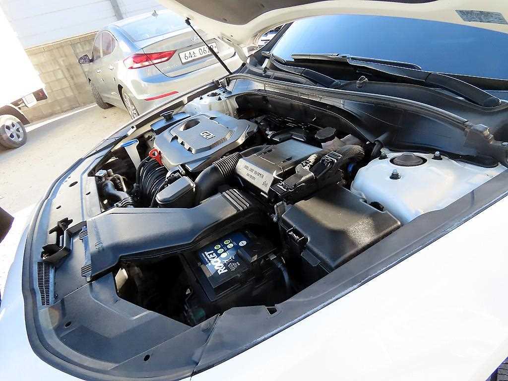 HYUNDAI Grandeur 2019 Blanco - Importación desde Corea - HF Imports Iquique - Foto 19