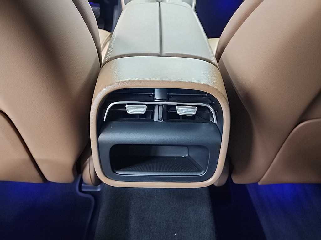 Mercedes Benz E class 2024 Negro - Importación desde Corea - HF Imports Iquique - Foto 13